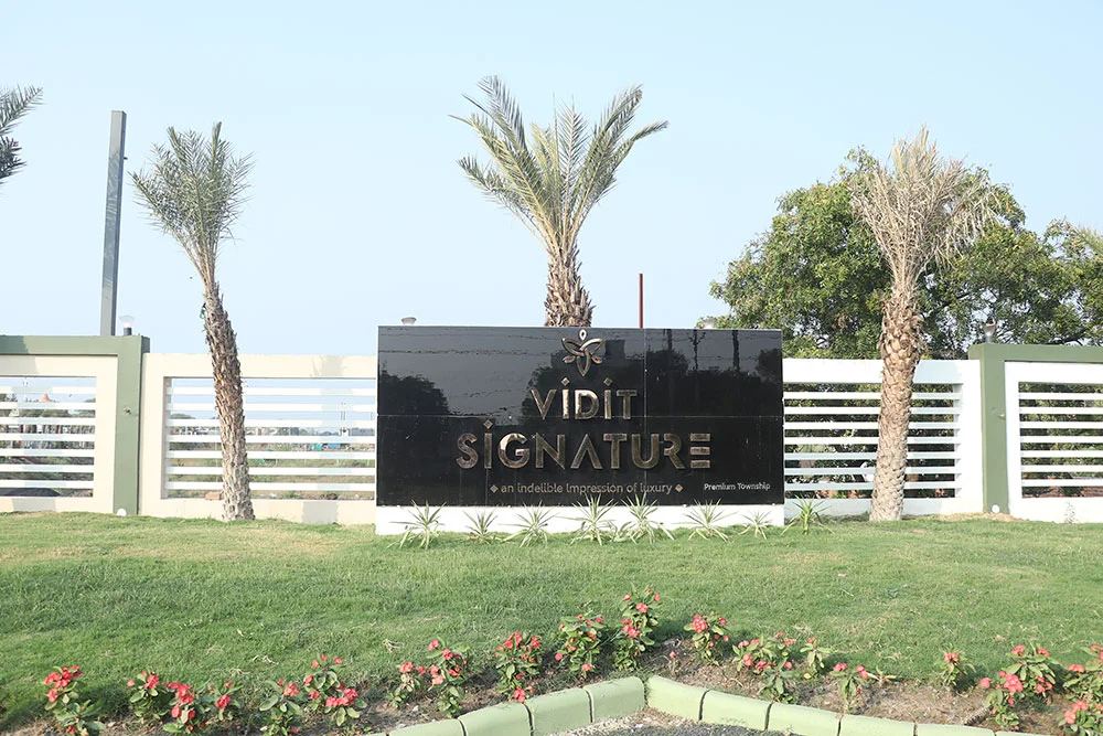 Vidit Signature, photo 4
